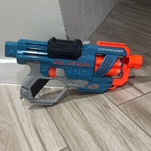 Nerf Elite 2.0 Commander Blaster - Blue, Orange, and Gray (Nerf Darts Included)